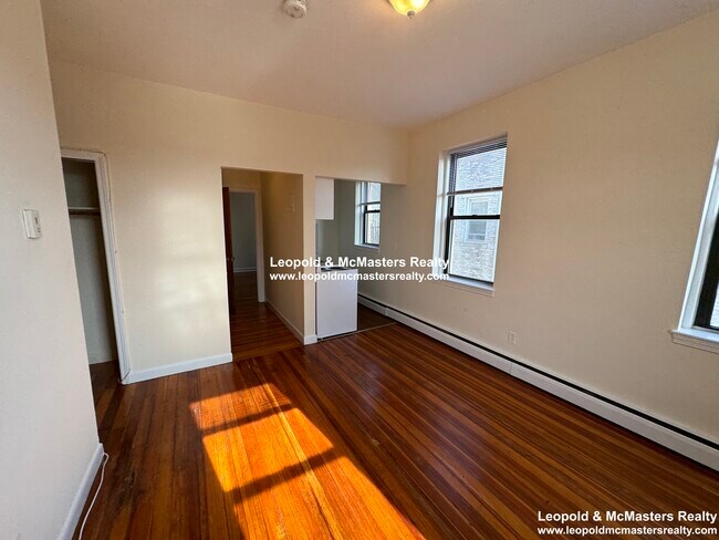 Foto del edificio - 71 Brighton Ave