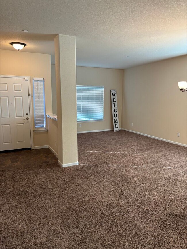 Foto del edificio - 3 BED 2 BA MARYSVILLE HOME AVAILABLE NOW!!