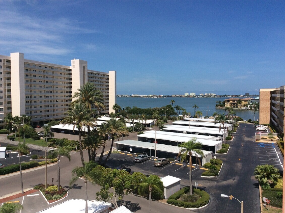 Photo - P460 - 6025 Shore Blvd S  #604