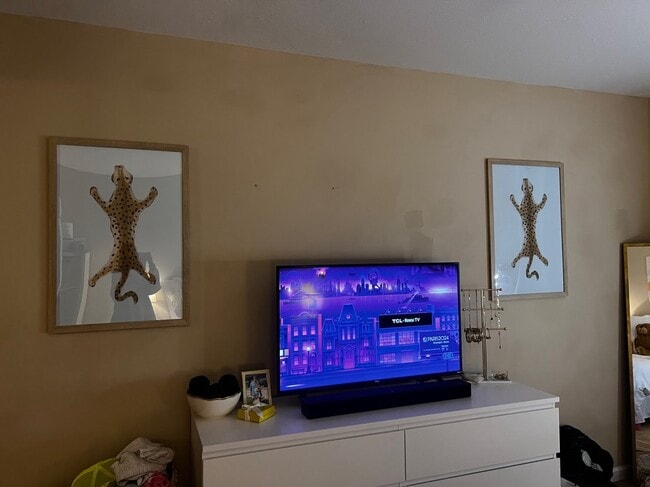 Building Photo - 216 Bruiser Cir