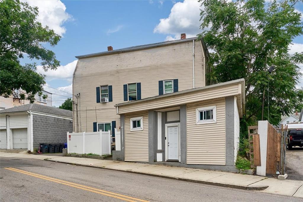Primary Photo - 304 Veazie St