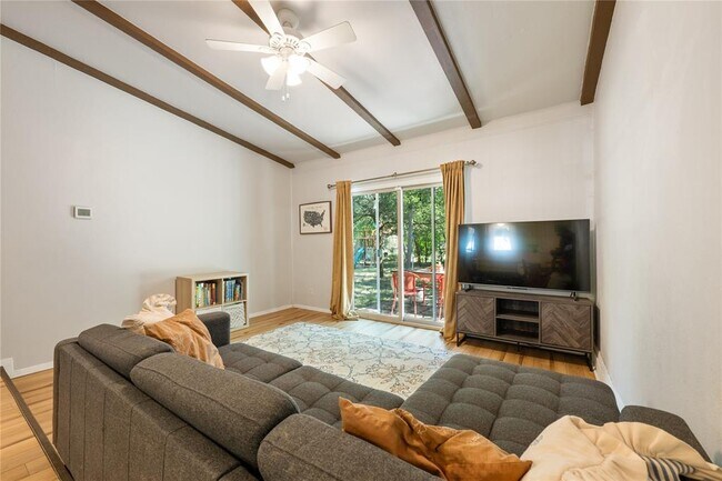 Building Photo - 2307 Valley High Cir