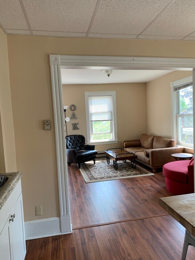 113 Oak St Plattsburgh, NY 12901 Alquileres en Plattsburgh, NY