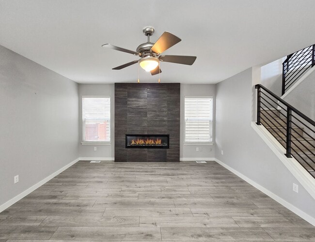 Building Photo - Spacious Remodeled 3BR Home Across from Ro...