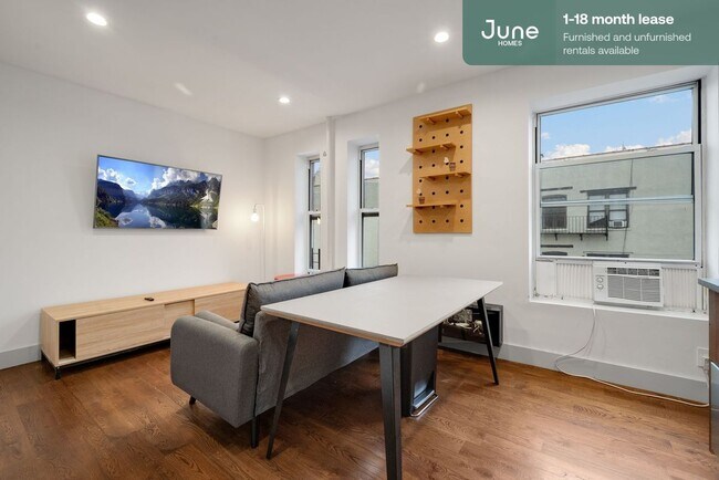 Foto del edificio - 629 E 5th St