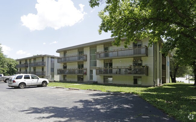 Building Photo - Villa Alegre Apartamentos