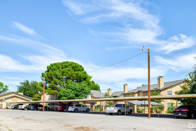 Foto del edificio - Oakwood Manor Condominiums