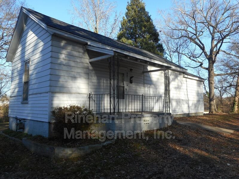 Primary Photo - 97 Virginia St