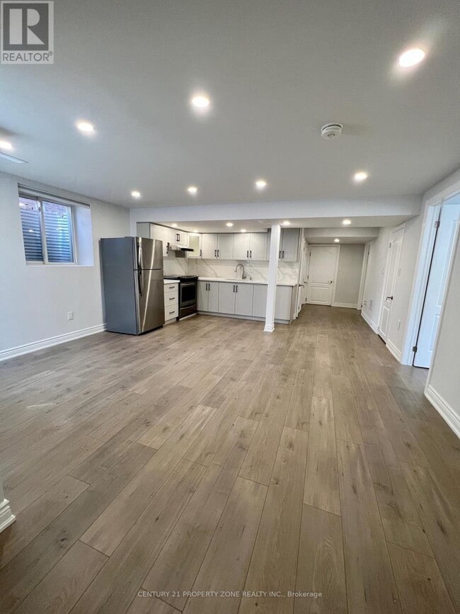 Building Photo - 15231 Danby Rd