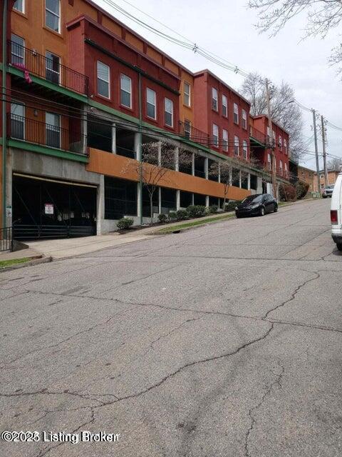 Foto principal - 2415 Brownsboro Rd