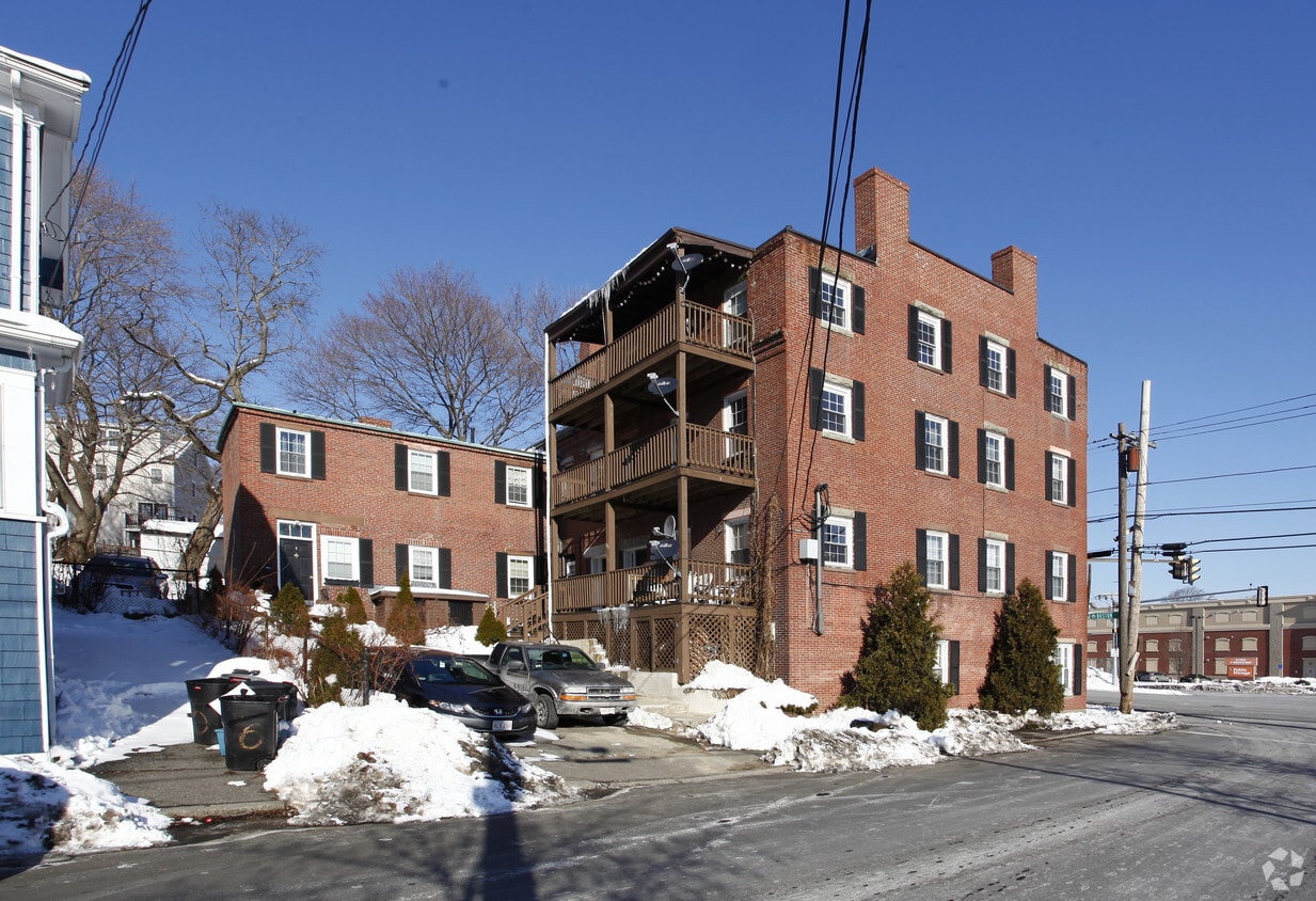 Primary Photo - 65 Boston St