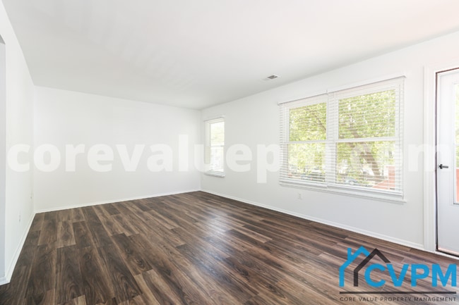 Foto del edificio - 2241 Notely Ln