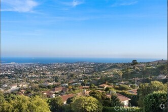 Building Photo - 4512 Palos Verdes Dr E