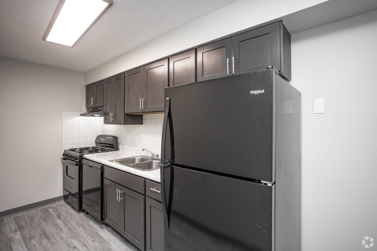 Shannon Terrace Apartments Apartments in Girard, OH