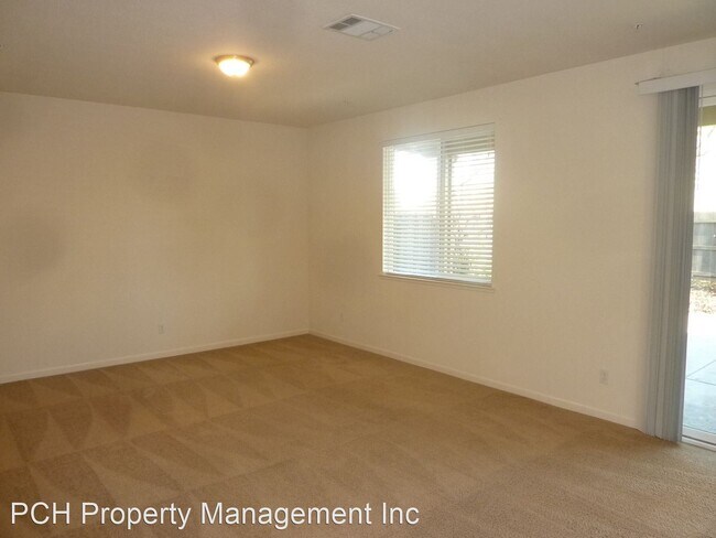 Building Photo - 5 br, 3 bath House - 1324 Mallard Creek Dr...