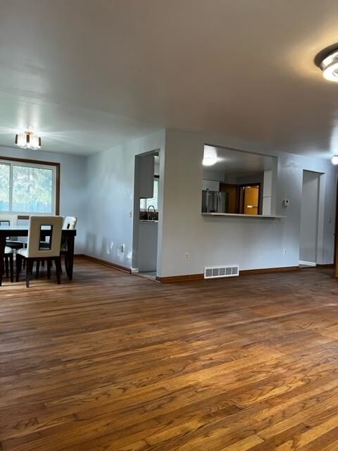 Building Photo - 10 Cheyenne Cir