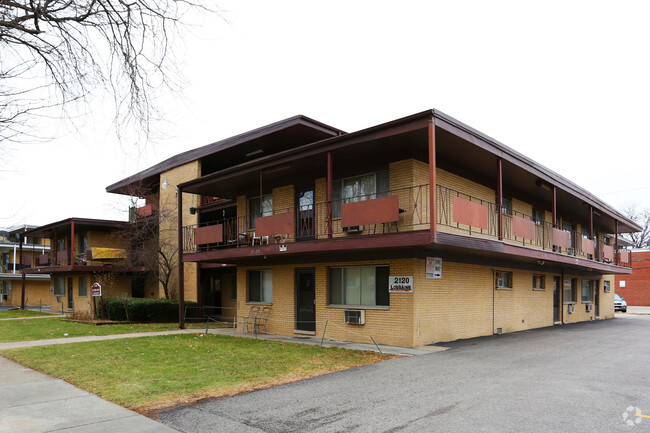 Building Photo - Lorraine Apartments