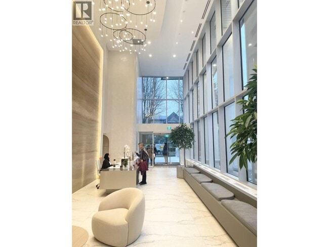 Building Photo - 5685 Halley Ave