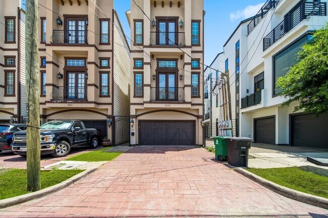 Foto del edificio - 5519 Kiam St