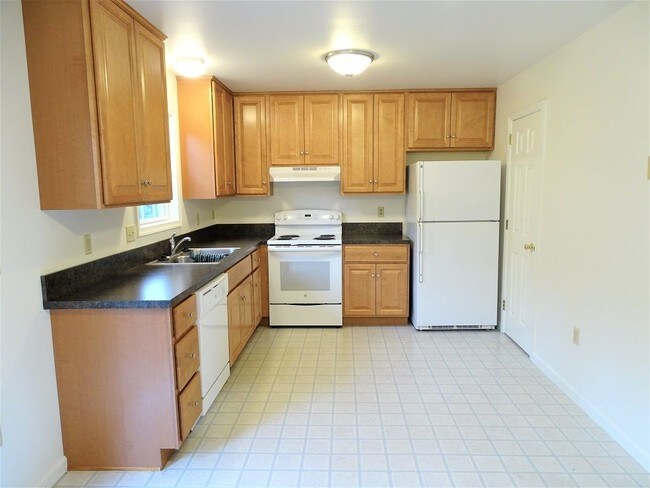 Foto del edificio - 582 Cloverbrook Dr