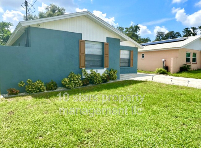 Foto del edificio - 2917 E Yukon St
