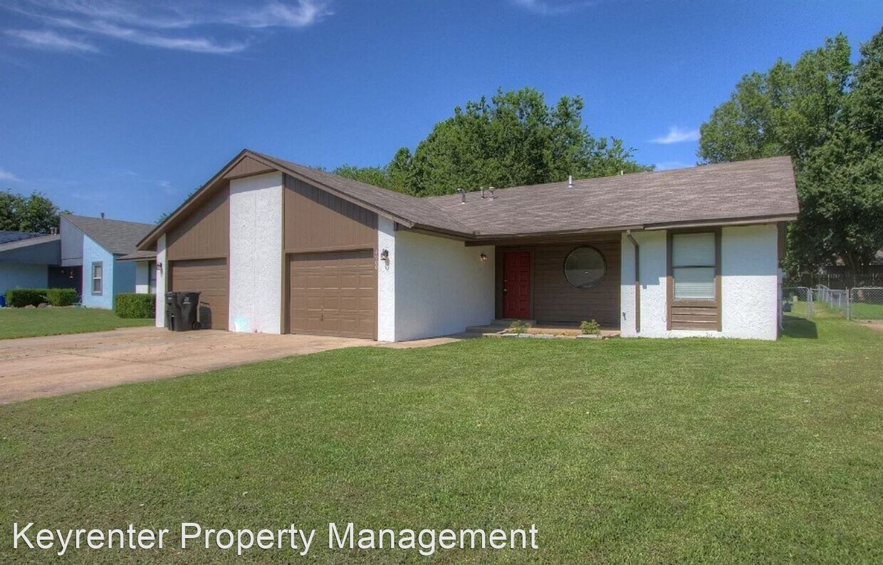 3 br, 2 bath House 4900 S Gum Ave House Rental in Broken Arrow, OK