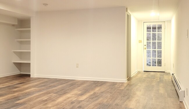 Building Photo - 1741 Kilbourne Pl NW