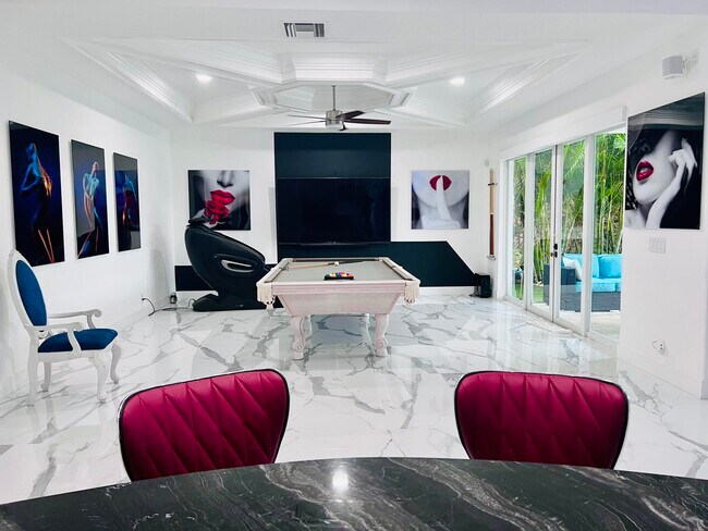 Foto del edificio - 9232 Pineville Dr