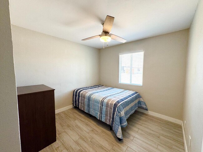 Foto del edificio - 3936 W Nancy Ln