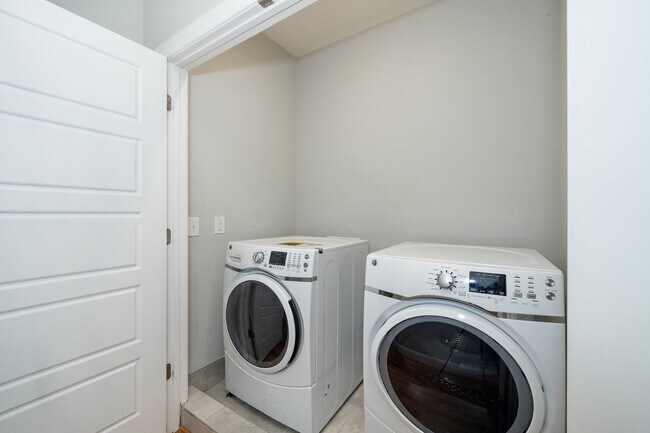 Foto del edificio - 3812 Kelford St