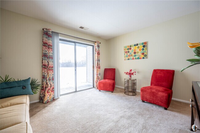 1-Bed, 1-Bath unidad de 60 metros cuadrados. Sala de estar - Woodbrook