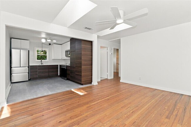 Foto del edificio - 3507 Vineland Dr
