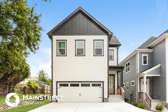 Building Photo - 1419 Preston Dr