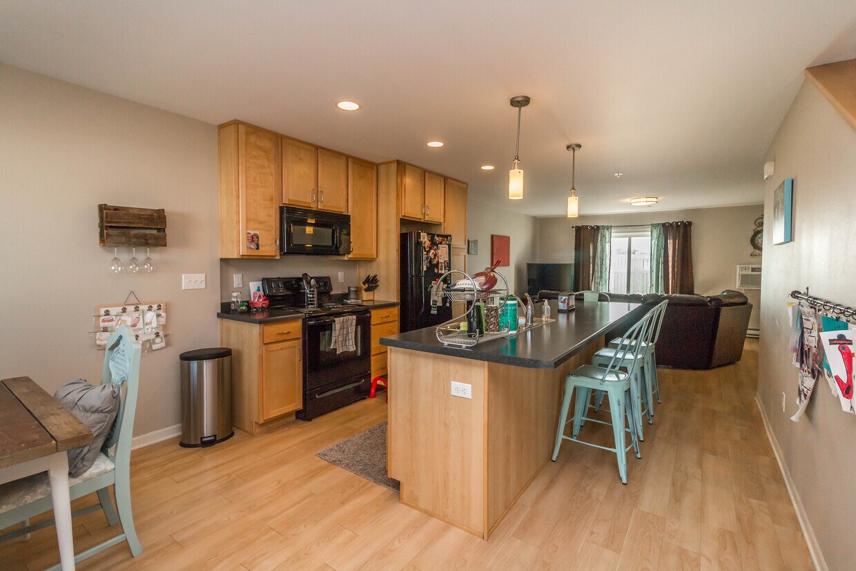 Minot Artspace Community Office 3 Main St S Minot, ND