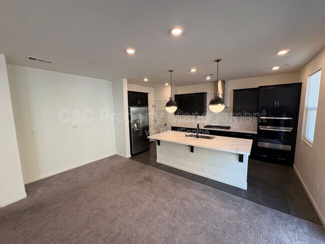 Building Photo - 10834 Albano Ln