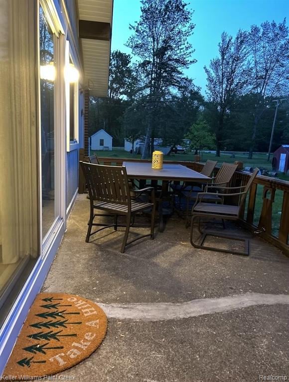 Foto del edificio - 7271 Woodland Dr