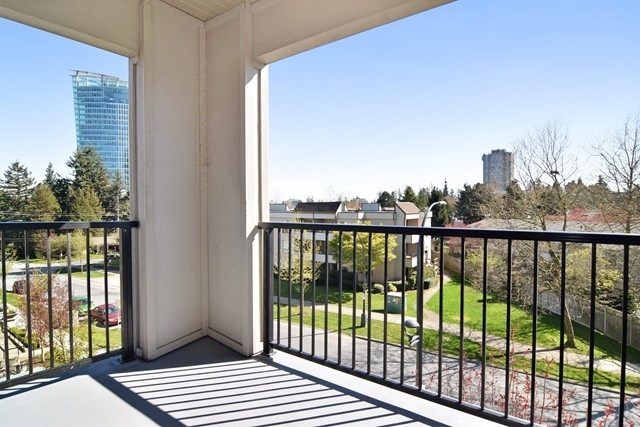 Building Photo - 305-13321 102A Av