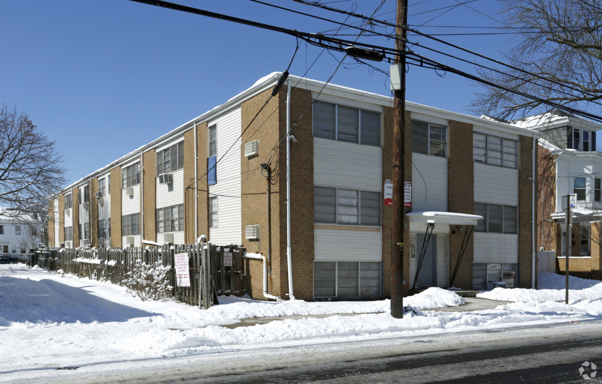 Foto principal - 715 Chambers St