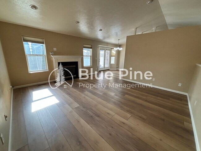 Foto del edificio - 3736 Ellendale Cir