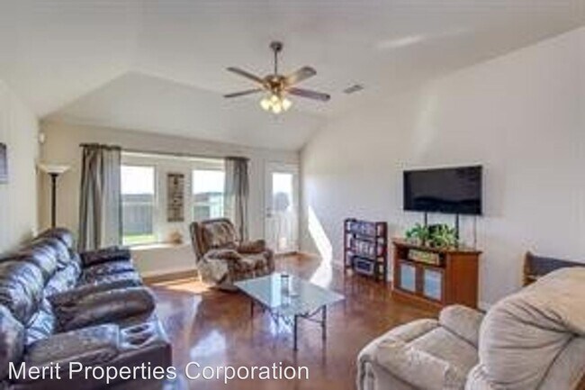 Building Photo - 3 br, 2 bath House - 909 Yabers Ct.