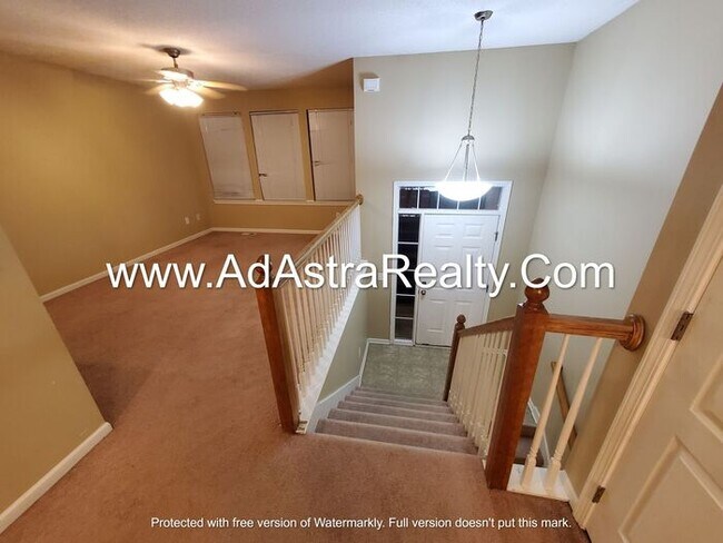 Foto del edificio - Spacious Belton Townhome-Available NOW!!