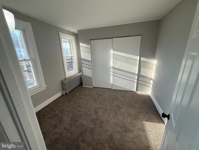 Foto del edificio - 234 N Coal St