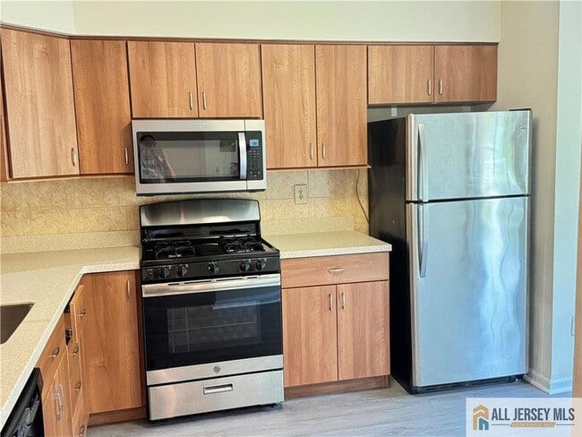 Building Photo - 3606 Cricket Cir