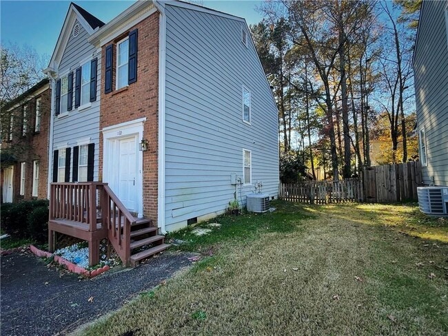 Building Photo - 1122 Overland Hill Trce