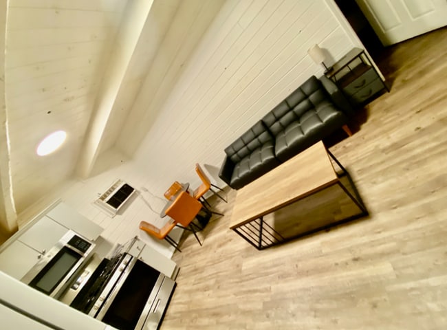 Foto del edificio - 10440 MS-19