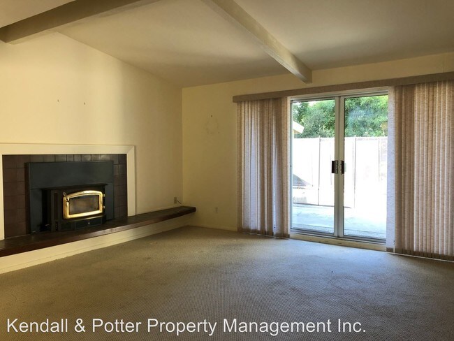 Building Photo - 4 br, 2.5 bath House - 111 Ponderosa Dr.