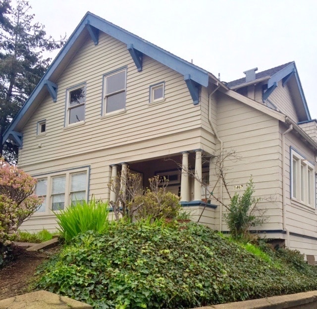 Building Photo - 309 Forest St