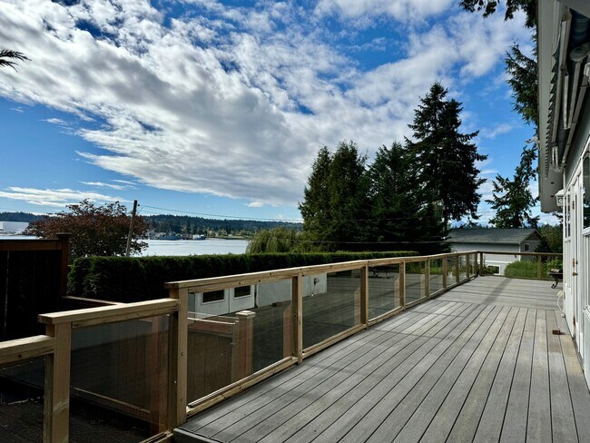 Foto del edificio - Come and see this delightful view cottage....