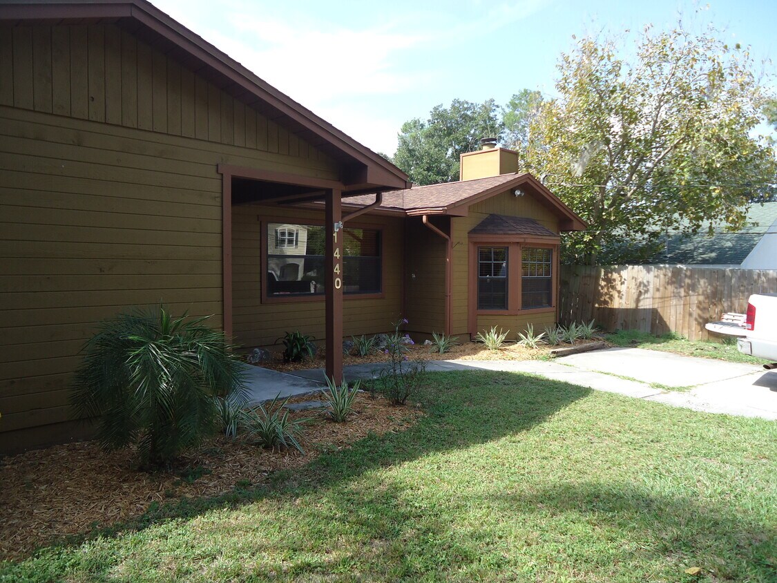 Foto principal - 1440 Vista Pl