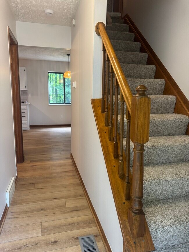 Foto del edificio - 564 Glenside Ln